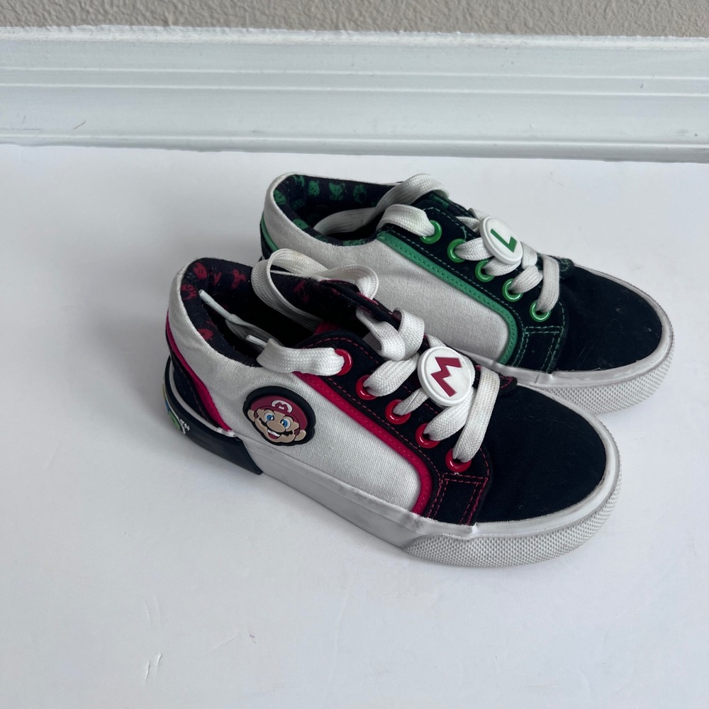 Kids Nintendo Super Mario Luigi Black‎ White Canvas Sneakers Size 12